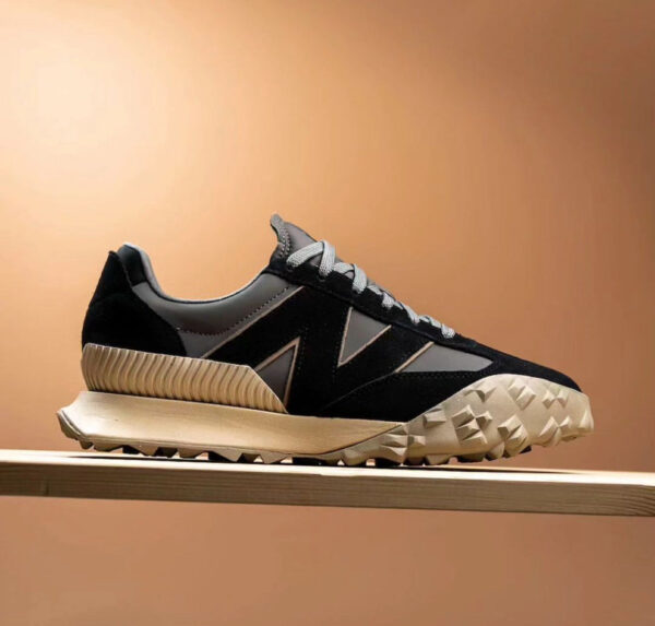 NB Balance XC72 Black Castlerock