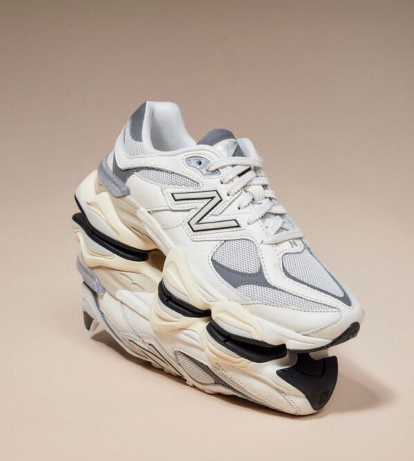 NB Balance 9060 Sea Salt Castlerock